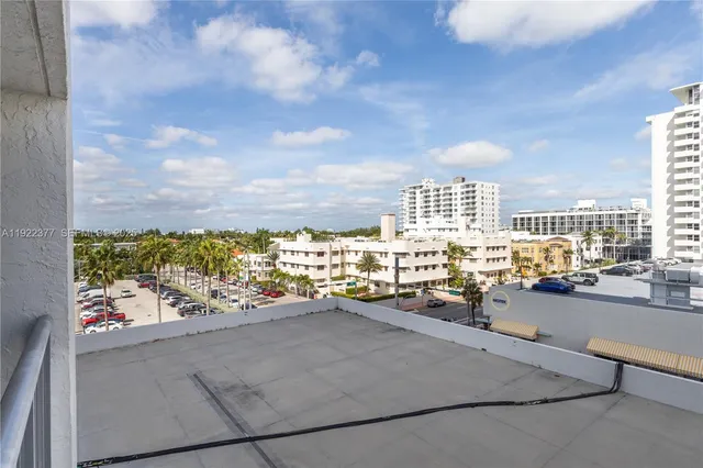 $499,000 | 2655 Collins Avenue, Unit 603, Miami Beach, FL 33140