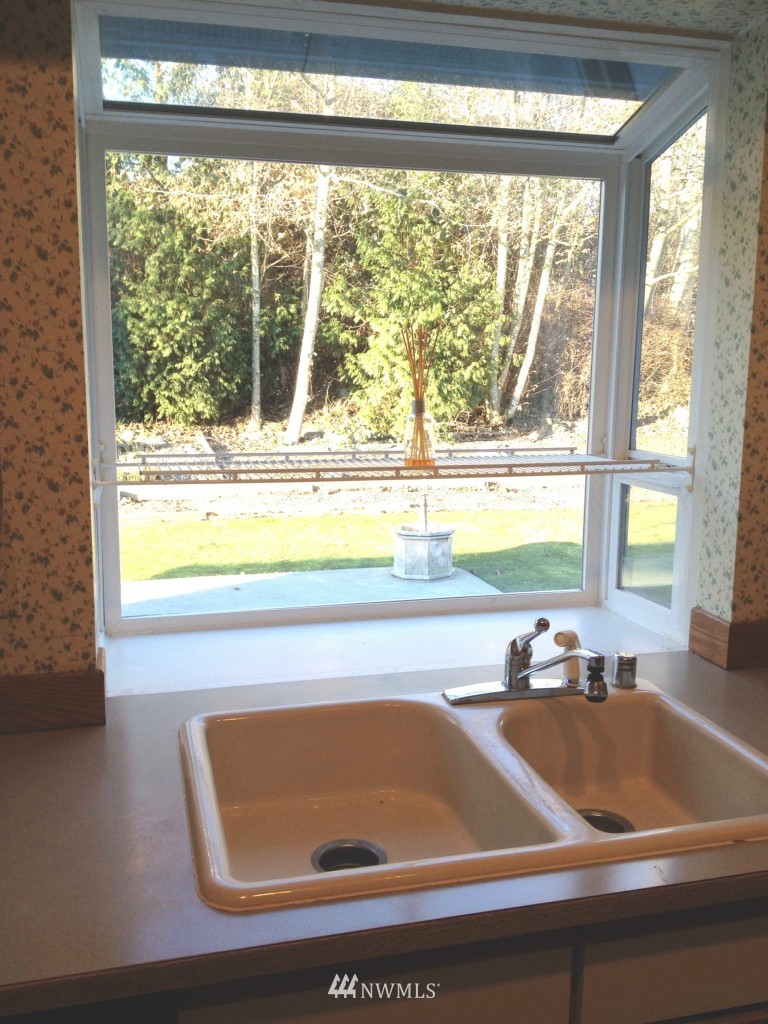 8153 Chehalis Road Birch Bay, WA 98230 - Photo 5 of 25 Gallery Image 5