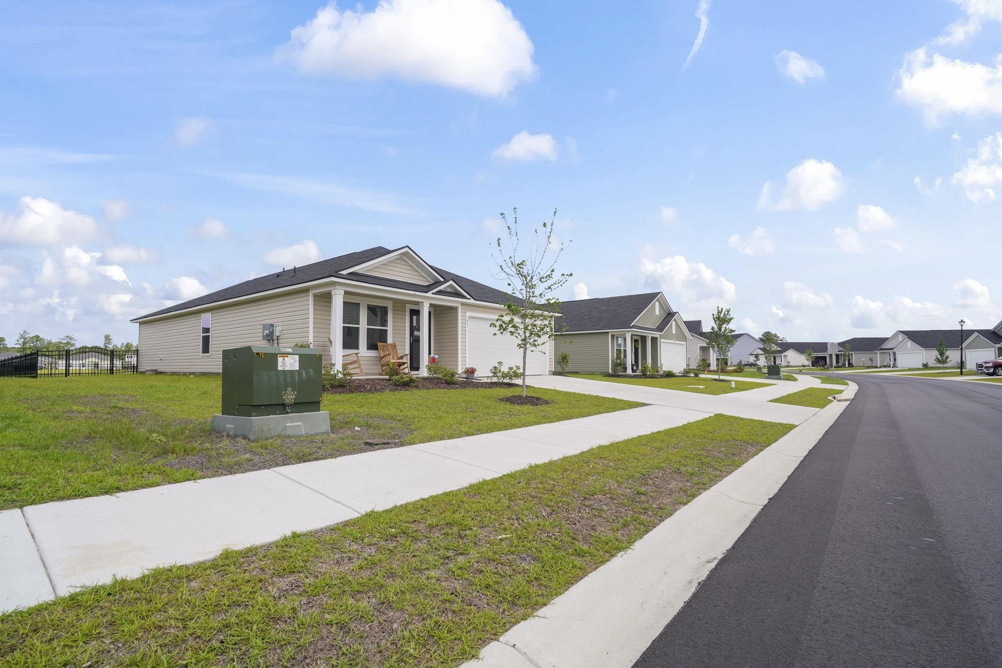 171 Warner Xing Way Loris, SC 29569 - Photo 2 of 44