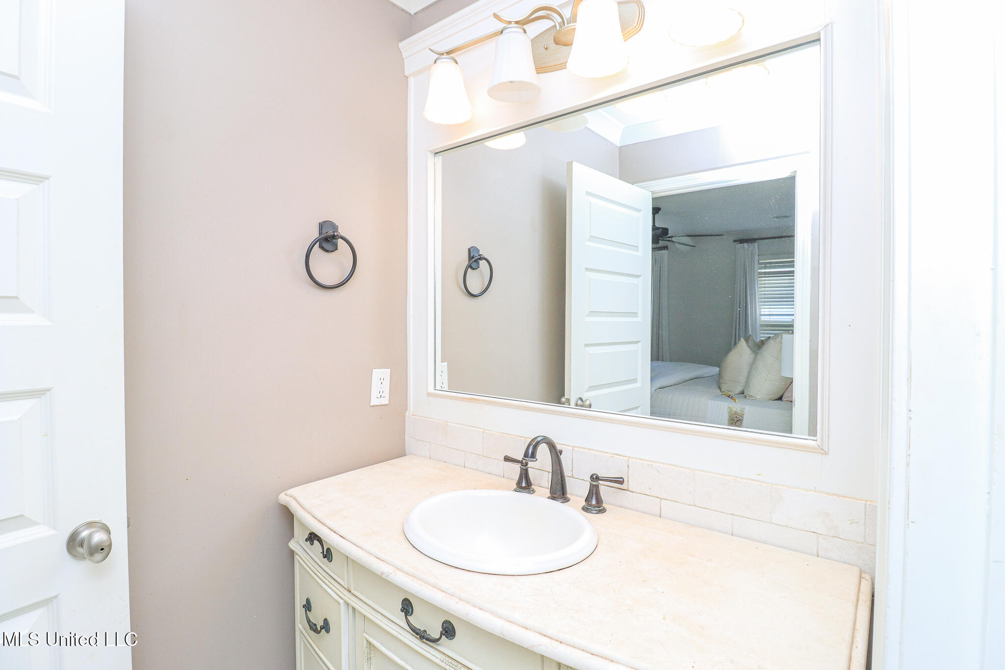 3108 Bridgeport Lane Madison, MS 39110 - Photo 13 of 27 3108 Bridgeport Lane 37