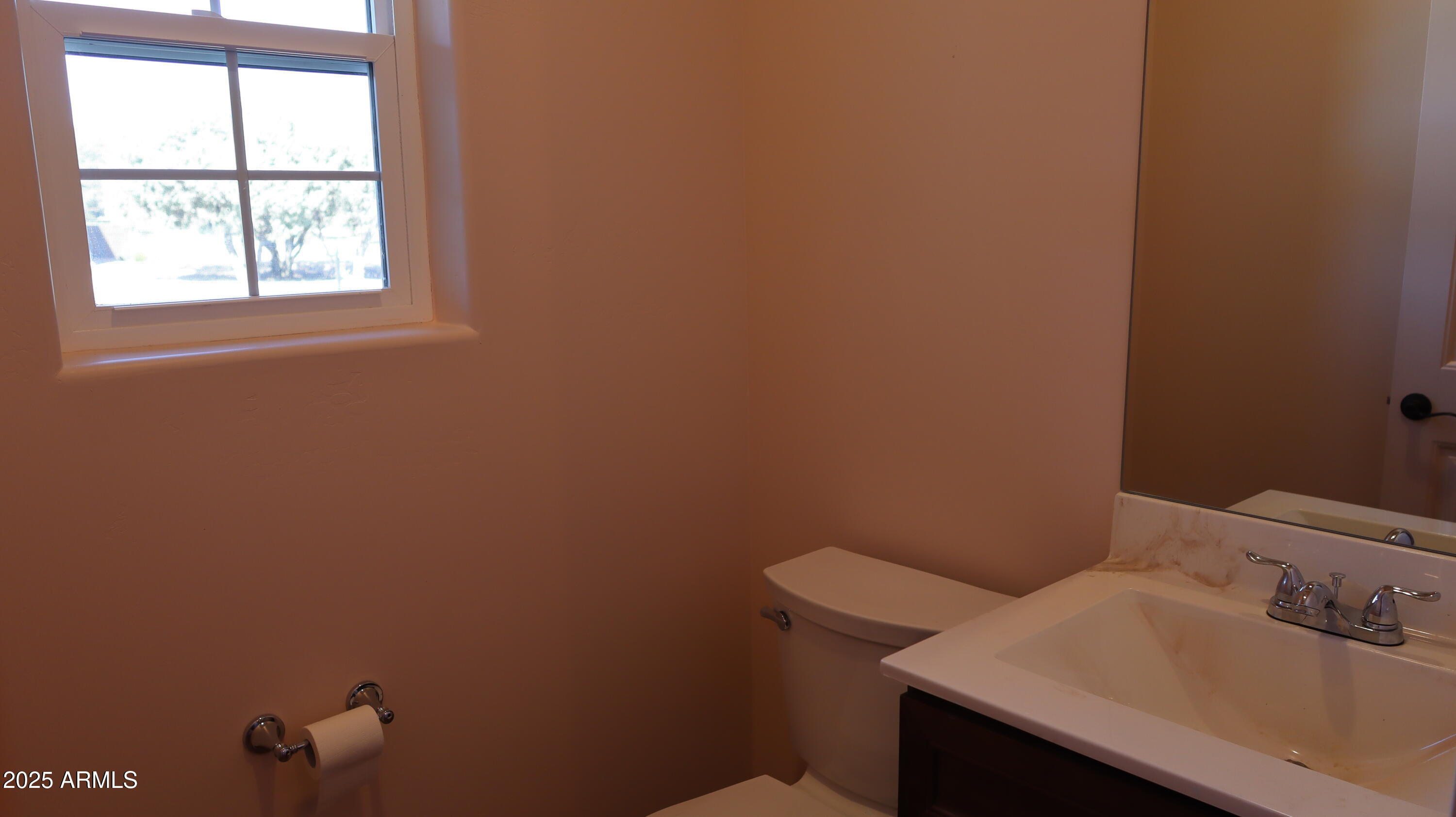 1701 West Dillon Way Payson, AZ 85541 - Photo 29 of 83 a bathroom with a sink and a toilet