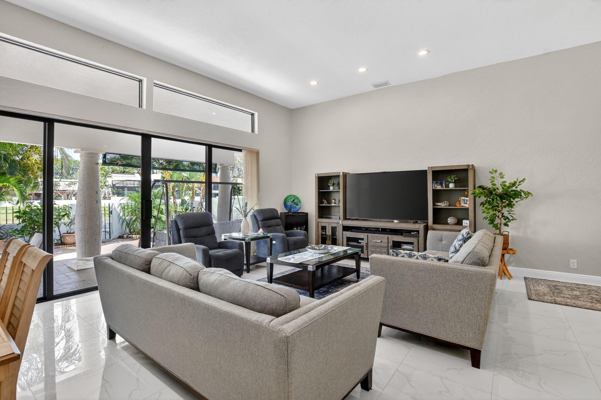 6502 Via Benita Boca Raton, FL 33433 - Photo 9 of 69 9-web-or-mls-DSC_4477