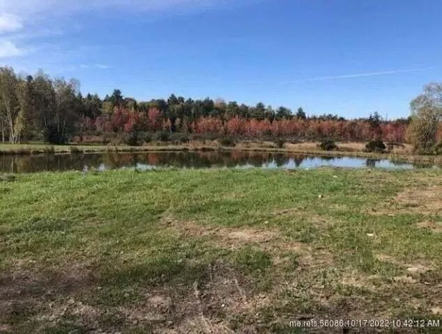 $129,000 | 1075 Sunset Avenue, Glenburn, ME 04401
