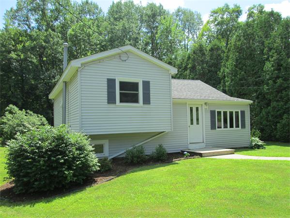 61 Stage Road Westhampton, MA 01027 - Photo 3 of 19