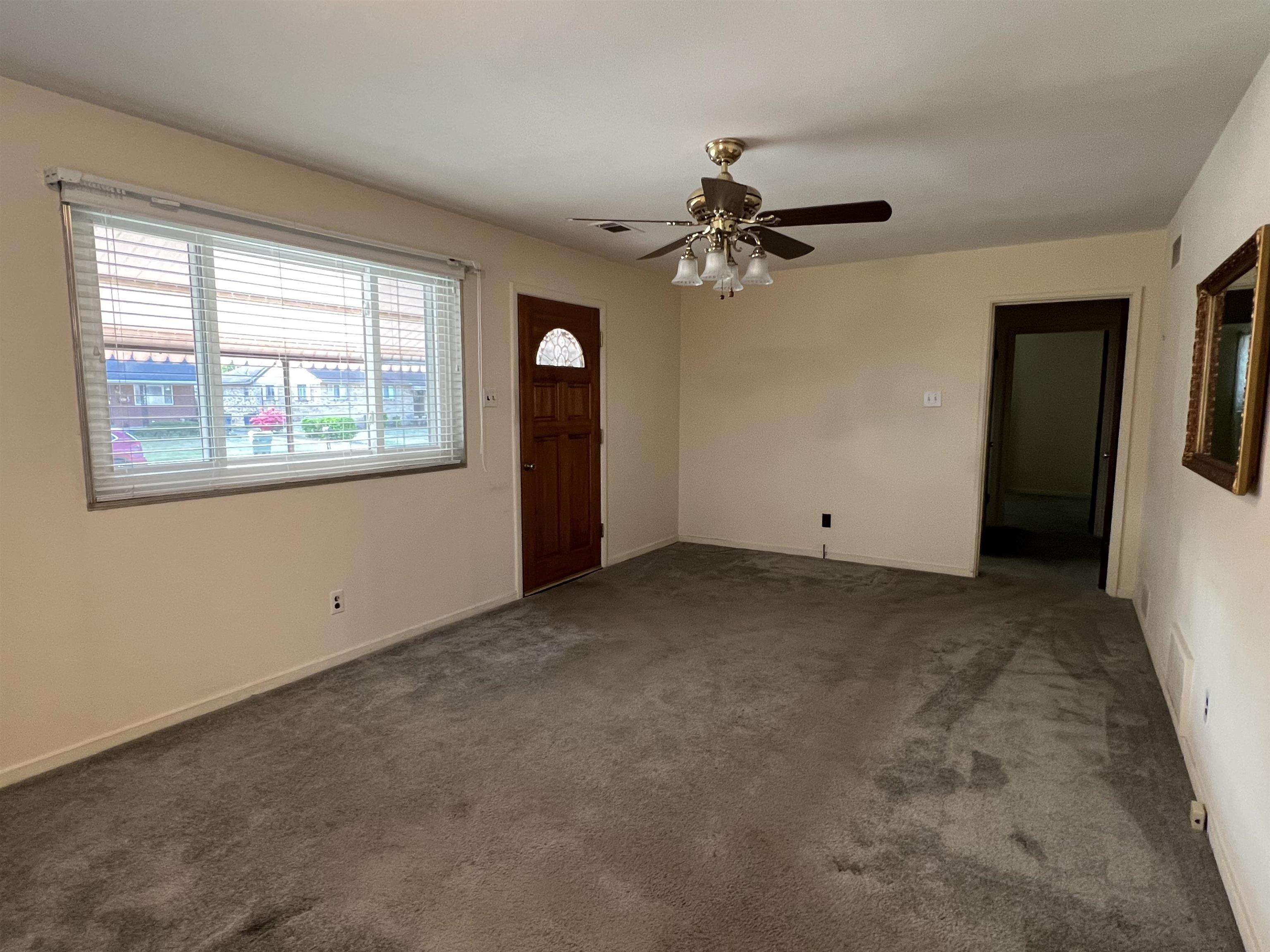 538 Malboro Road Memphis, TN 38120 - Photo 3 of 16 Gallery Image 3