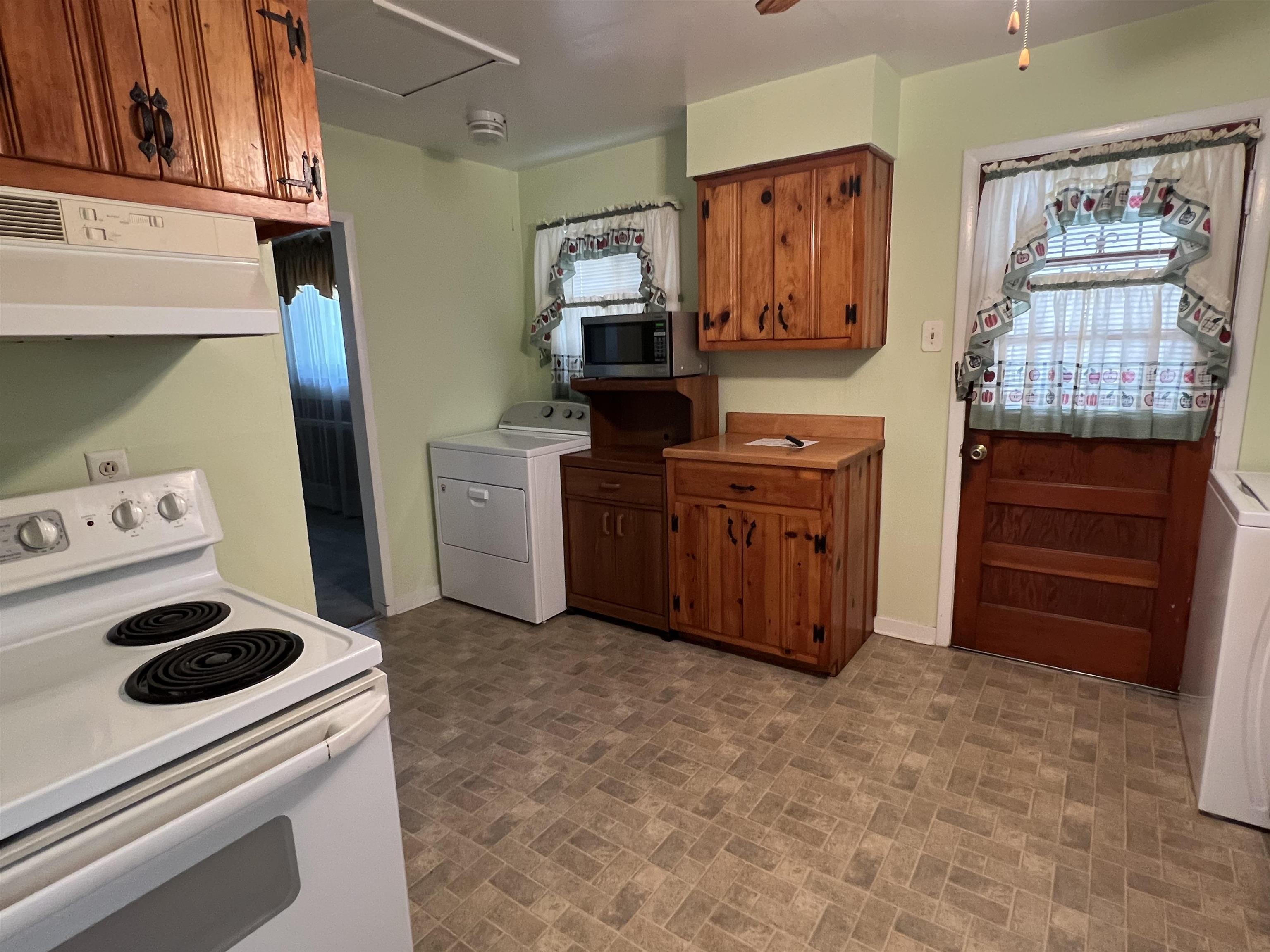 538 Malboro Road Memphis, TN 38120 - Photo 5 of 16 Gallery Image 5