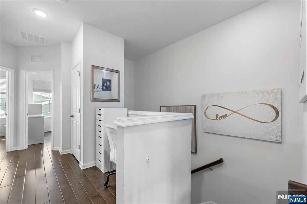 12 Marshall Lane Wood-Ridge, NJ 07075 - Photo 20 of 49