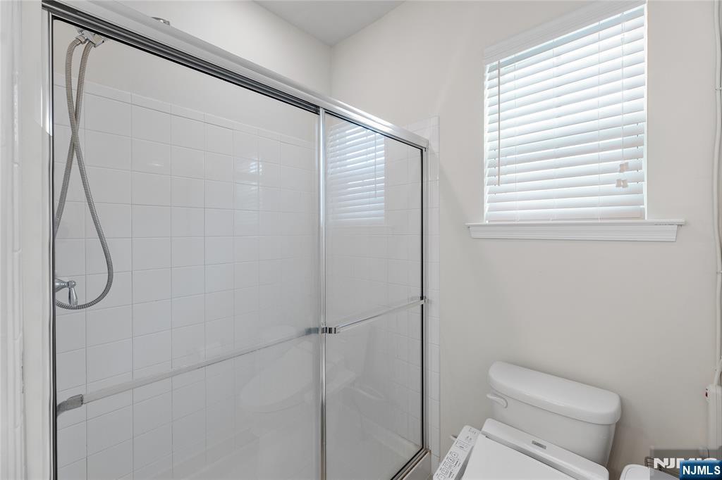 12 Marshall Lane Wood-Ridge, NJ 07075 - Photo 29 of 49