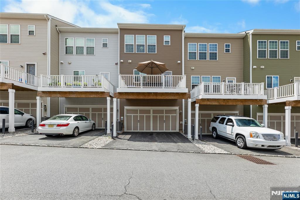 12 Marshall Lane Wood-Ridge, NJ 07075 - Photo 33 of 49