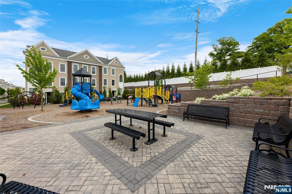 12 Marshall Lane Wood-Ridge, NJ 07075 - Photo 40 of 49