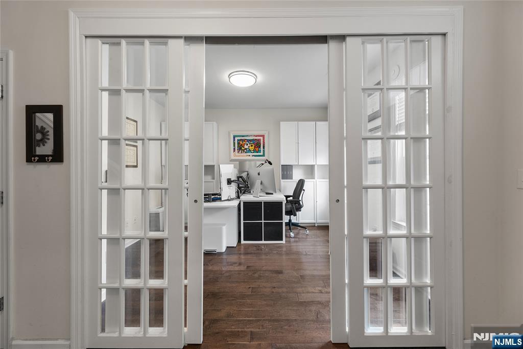 12 Marshall Lane Wood-Ridge, NJ 07075 - Photo 6 of 49