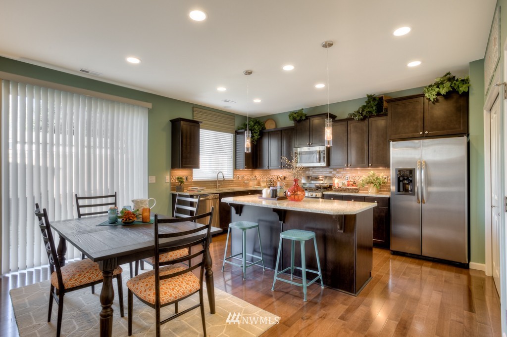 16218 Southeast 138th Place Renton, WA 98059 - Photo 8 of 20 Gallery Image 8