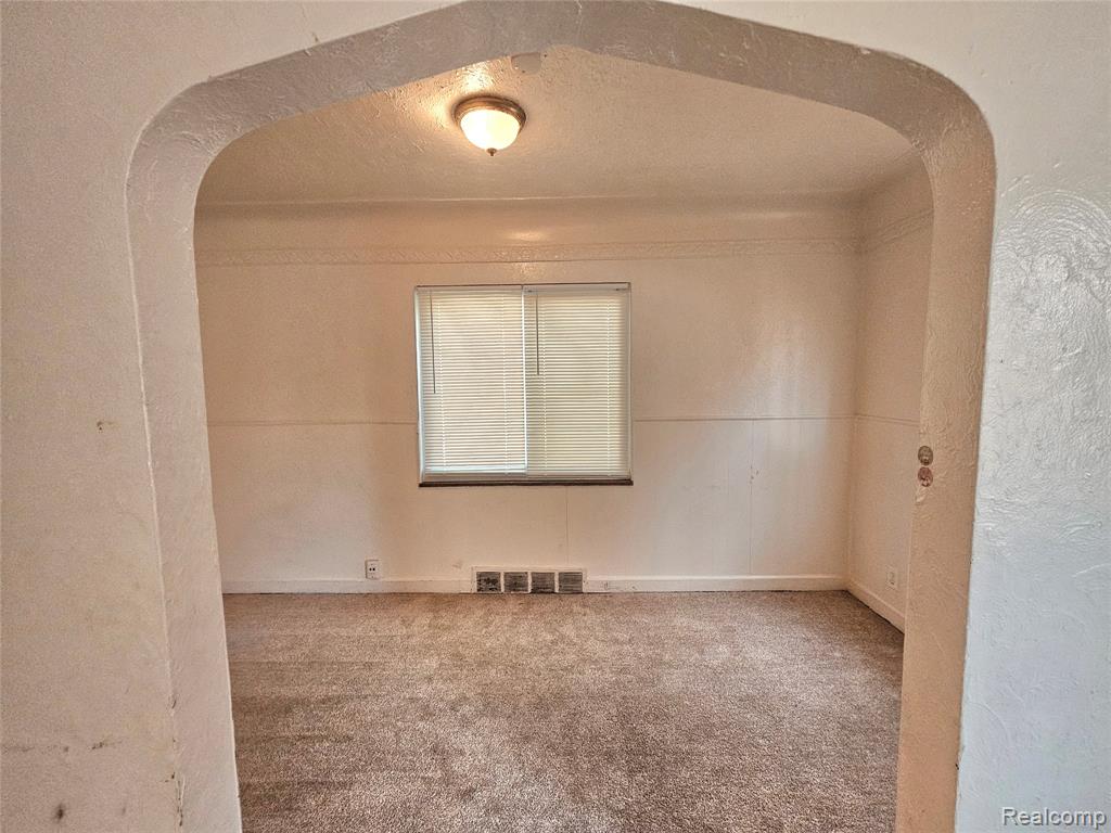 9585 Terry Street Detroit, MI 48227 - Photo 20 of 39