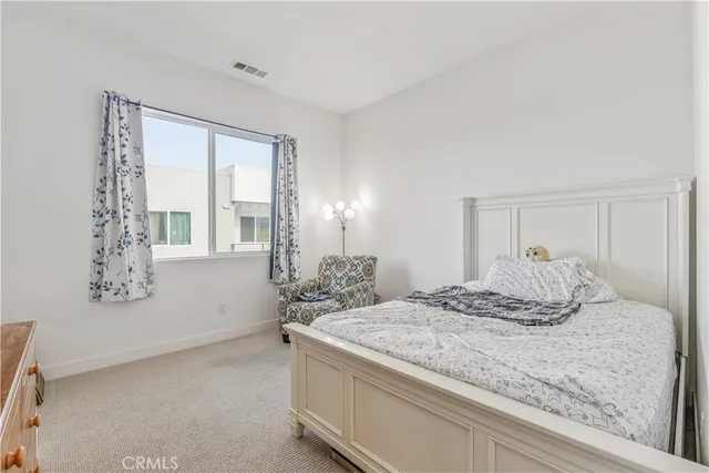 $630,000 | 27227 Diamond Peak Lane, Unit 302, Valencia, CA 91381