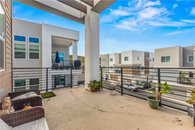 $630,000 | 27227 Diamond Peak Lane, Unit 302, Valencia, CA 91381