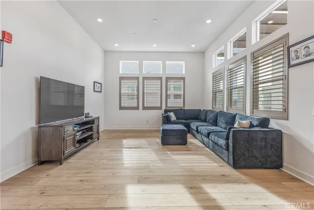 $630,000 | 27227 Diamond Peak Lane, Unit 302, Valencia, CA 91381