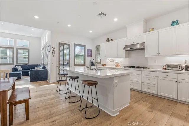 $630,000 | 27227 Diamond Peak Lane, Unit 302, Valencia, CA 91381