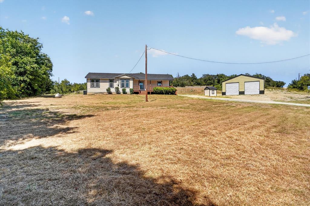 130 R And R Drive Springtown, TX 76082 - Photo 3 of 40 Gallery Image 3