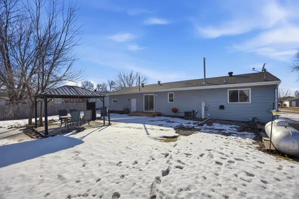 $275,000 | 901 7th Street West, West Fargo, ND 58078