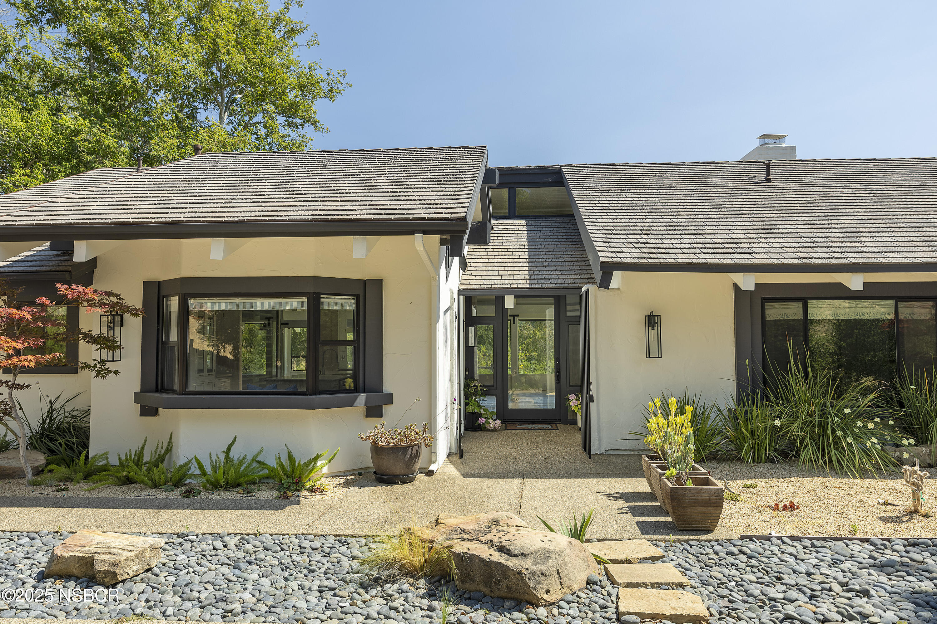 671 Rincon Drive Solvang, CA 93463 - Photo 2 of 34 Front of Home