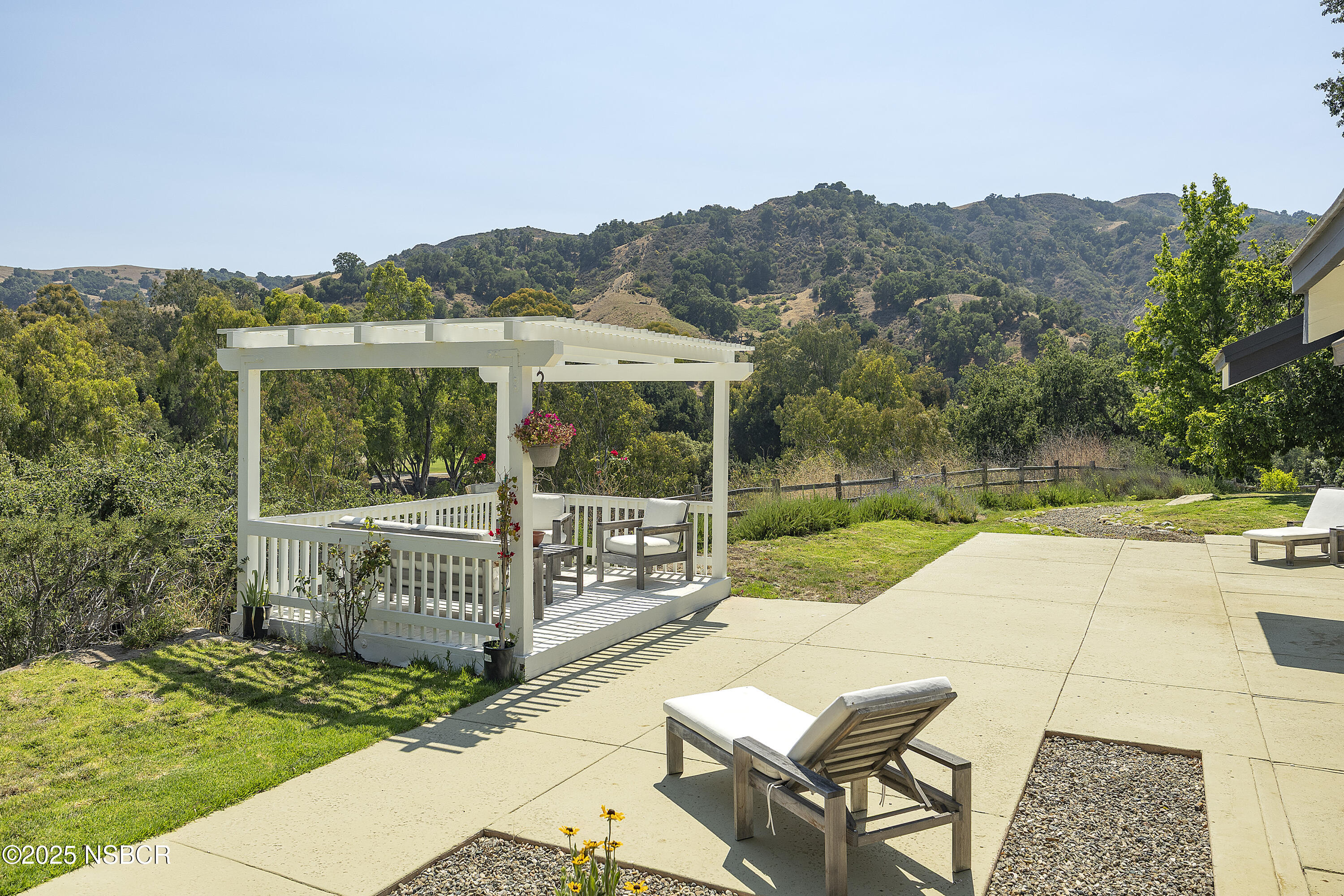 671 Rincon Drive Solvang, CA 93463 - Photo 26 of 34 Views