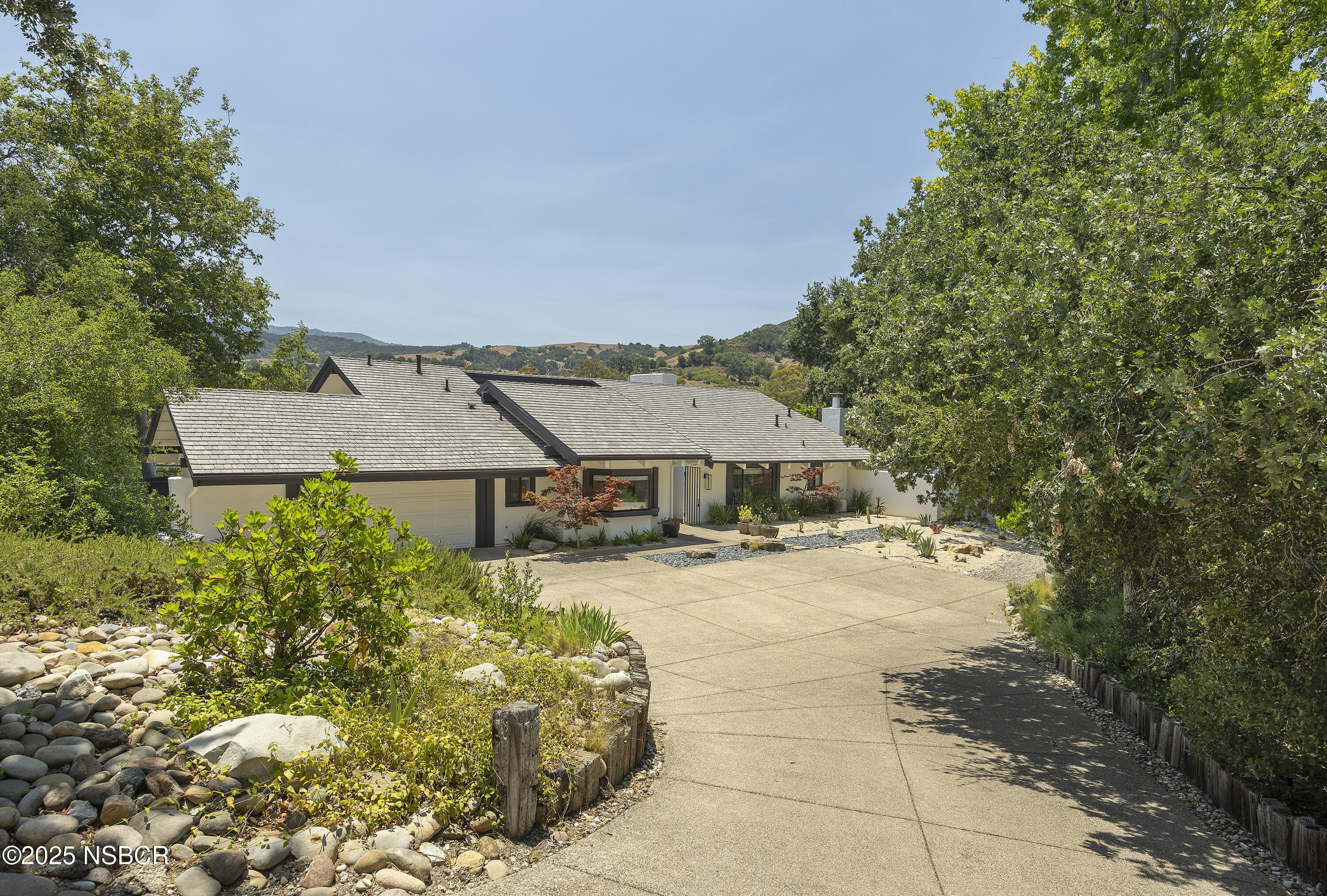 671 Rincon Drive Solvang, CA 93463 - Photo 28 of 34 Front approach of home