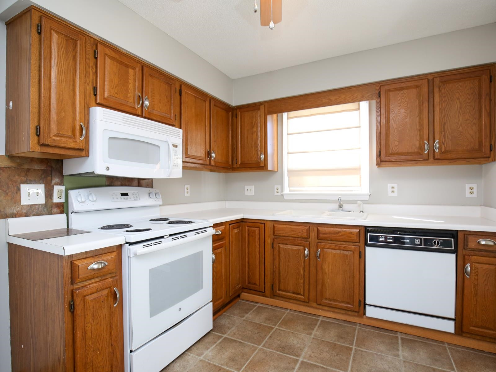 1912 Mishicot Court Raleigh, NC 27604 - Photo 6 of 31 Photo 6
