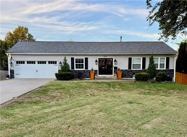 $550,000 | 4314 West 54th Terrace, Roeland Park, KS 66205