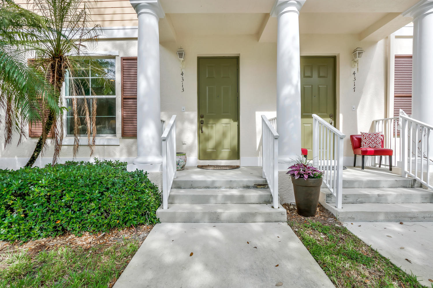 4313 Parkside Drive Jupiter, FL 33458 - Photo 2 of 20 4313 Parkside Dr Jupiter FL-large-002-11