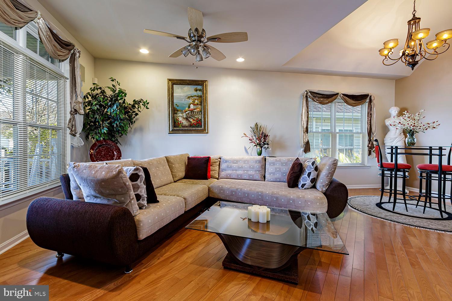 10 McCay Way Delanco, NJ 08075 - Photo 3 of 19