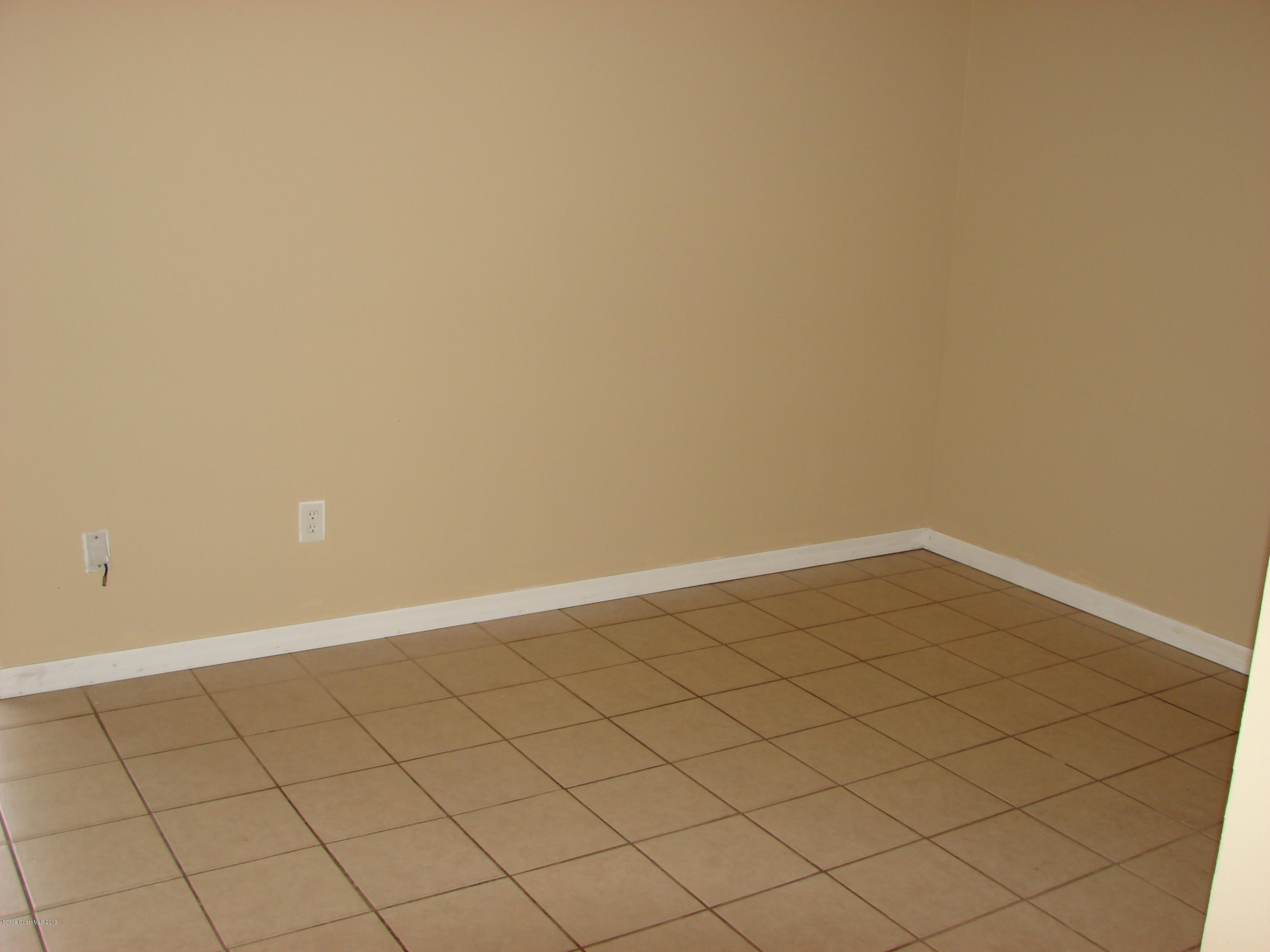 761 Burman Lane Northeast Palm Bay, FL 32905 - Photo 14 of 17 192