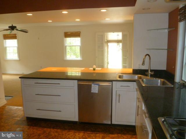 1325 Clayton Road Lancaster, PA 17603 - Photo 5 of 22 Gallery Image 5