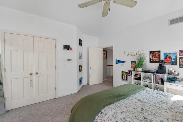 $919,000 | 10137 North Kenilworth Court, Mequon, WI 53092