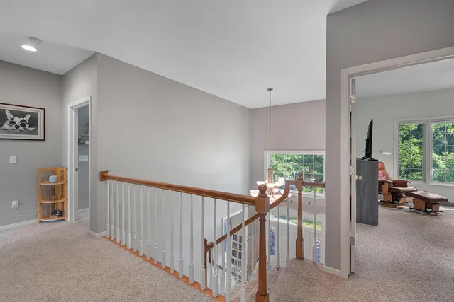 $919,000 | 10137 North Kenilworth Court, Mequon, WI 53092