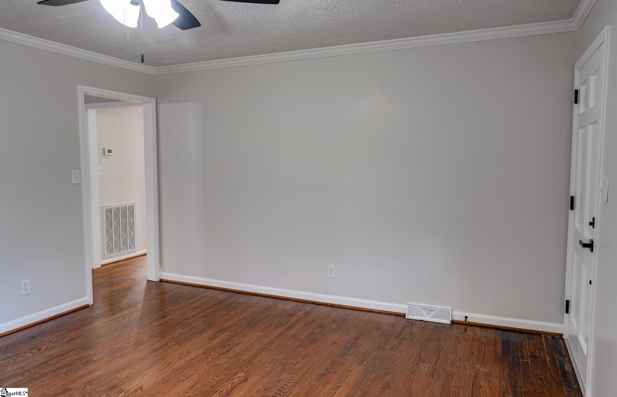 207 American Legion Road Greer, SC 29651 - Photo 3 of 24 Gallery Image 3