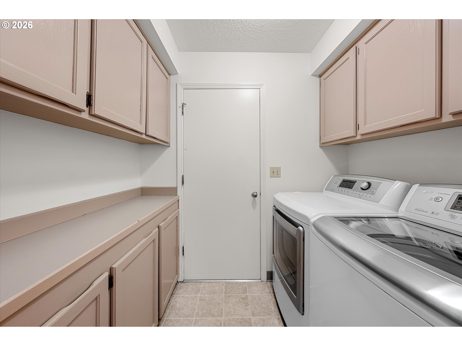 5428 Southwest Joshua Street Tualatin, OR 97062 - Photo 17 of 29 Laundry