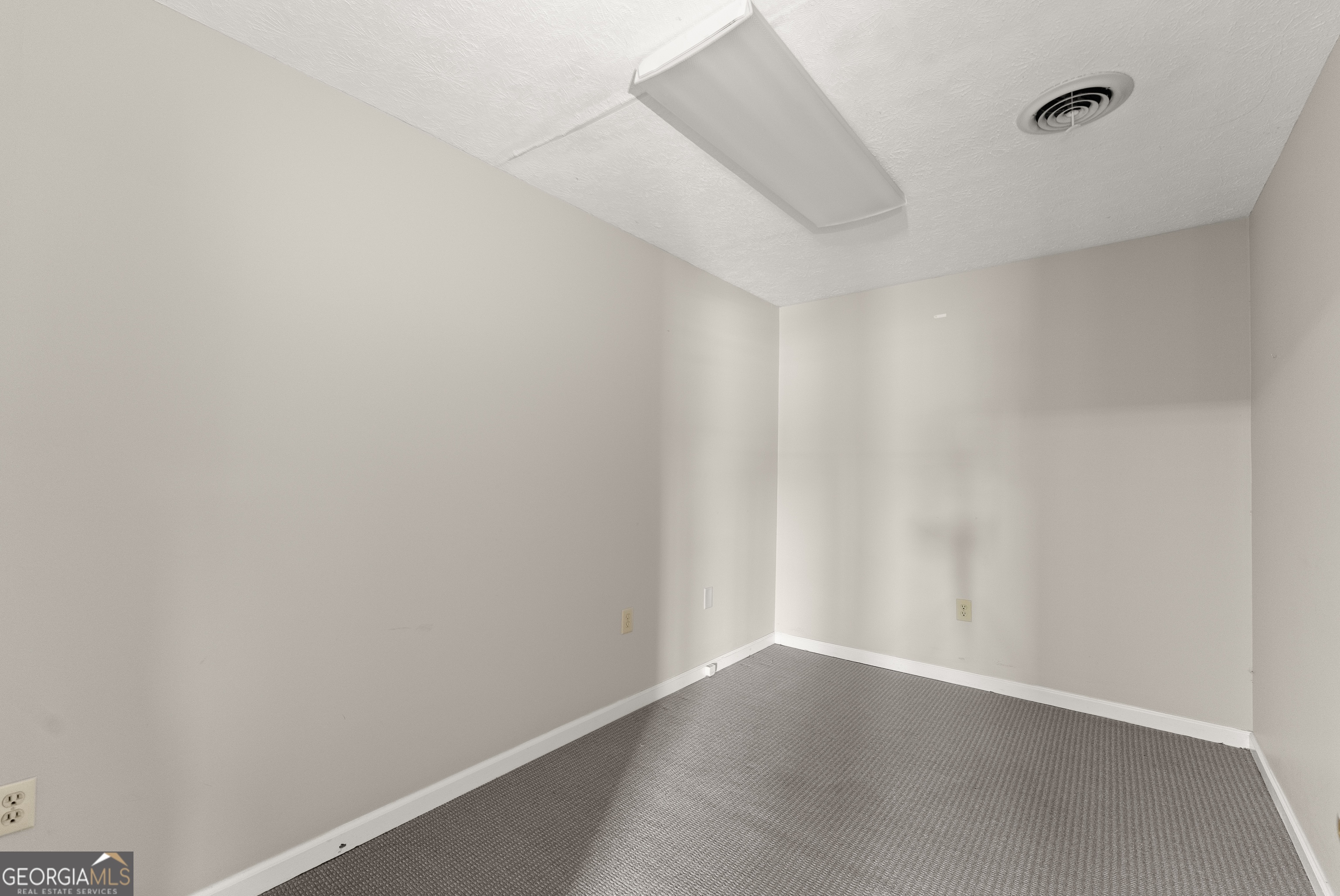 592 North Main Street Cornelia, GA 30531 - Photo 27 of 41 a view of an empty room