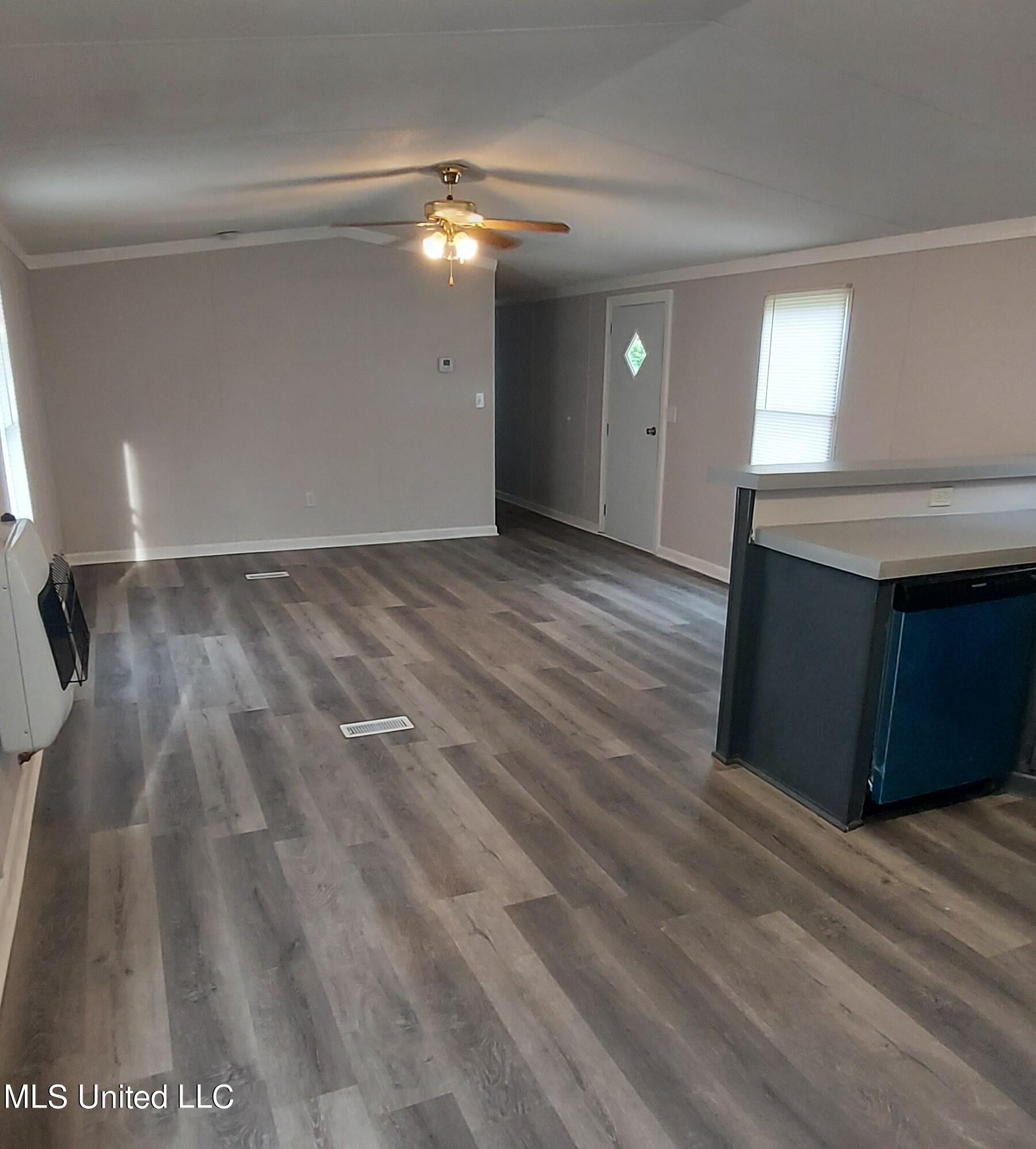 465 Marcon Farm Road Byhalia, MS 38611 - Photo 10 of 16 Great Room
