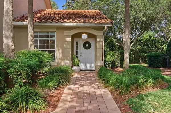 $299,000 | 5425 Admiral Way, Unit 1, Oxford, FL 34484