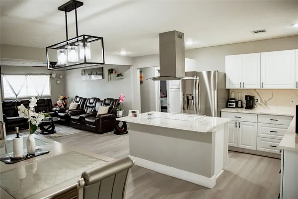 $218,000 | 2702 Prairie Avenue, Pasadena, TX 77506