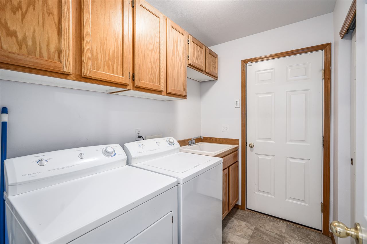 813 East Ballard Road Colbert, WA 99005 - Photo 19 of 36 Gallery Image 19