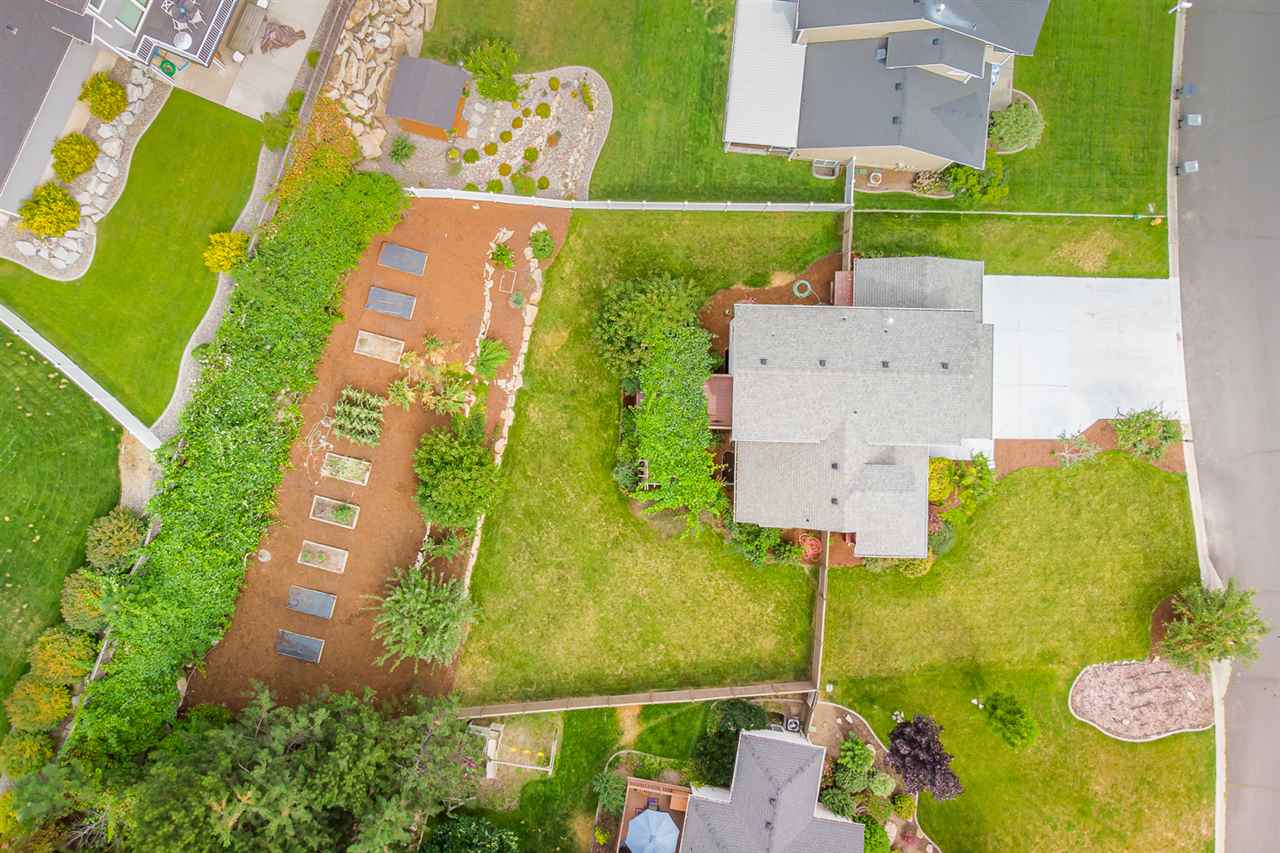 813 East Ballard Road Colbert, WA 99005 - Photo 32 of 36 Gallery Image 32