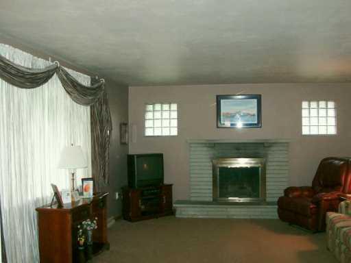 2253 Mercer Road New Brighton, PA 15066 - Photo 2 of 8 Gallery Image 2