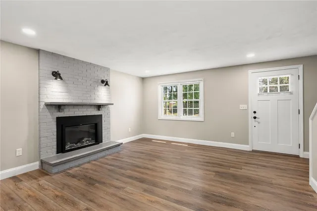 $1,099,000 | 476 Green End Avenue, Middletown, RI 02842