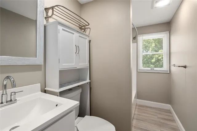 $1,099,000 | 476 Green End Avenue, Middletown, RI 02842