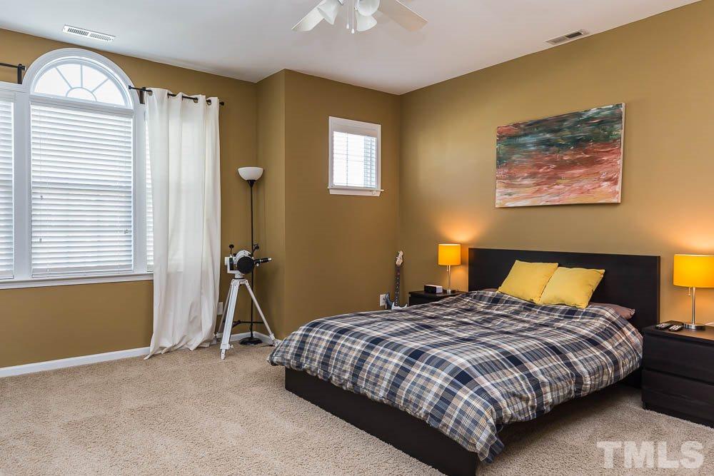 10112 Barnhart Way Raleigh, NC 27617 - Photo 18 of 25 Gallery Image 18