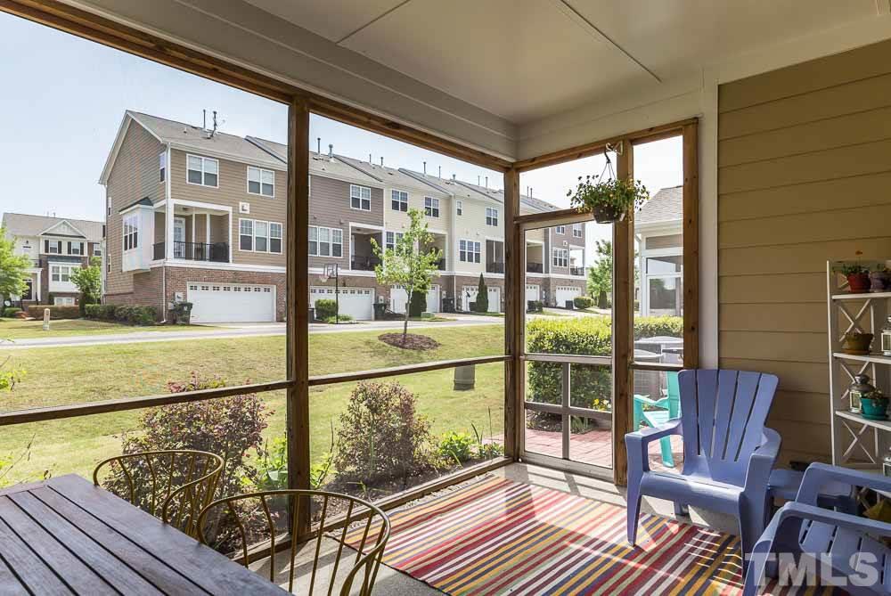 10112 Barnhart Way Raleigh, NC 27617 - Photo 10 of 25 Gallery Image 10