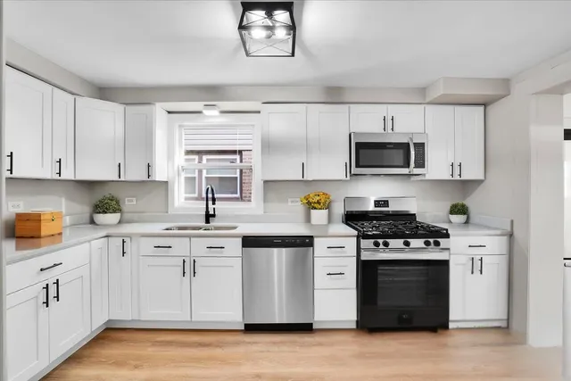 $254,900 | 10854 South Union Avenue, Chicago, IL 60628