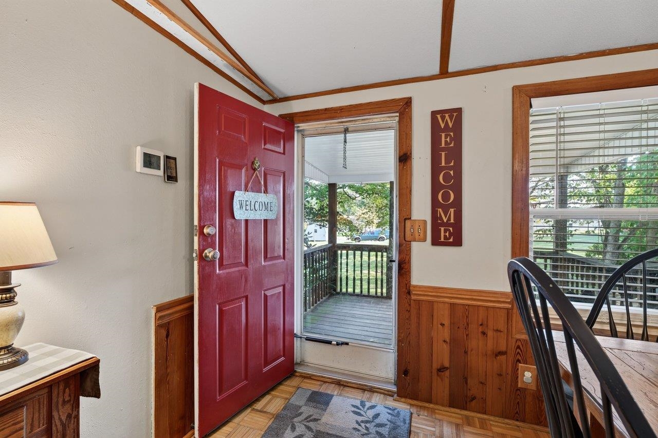 406 Trayfoot Road Grottoes, VA 24441 - Photo 6 of 74 Gallery Image 6