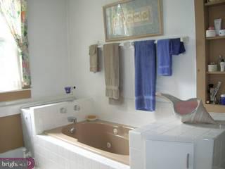 391 Valleybrook Road Glen Mills, PA 19342 - Photo 5 of 6 Gallery Image 5